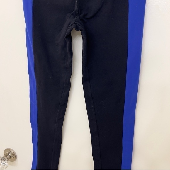 ALO Yoga leggings blue and black 7/8 ankle length Size M​​​​​​​​​​​​​​​​​​​ - Picture 10 of 14